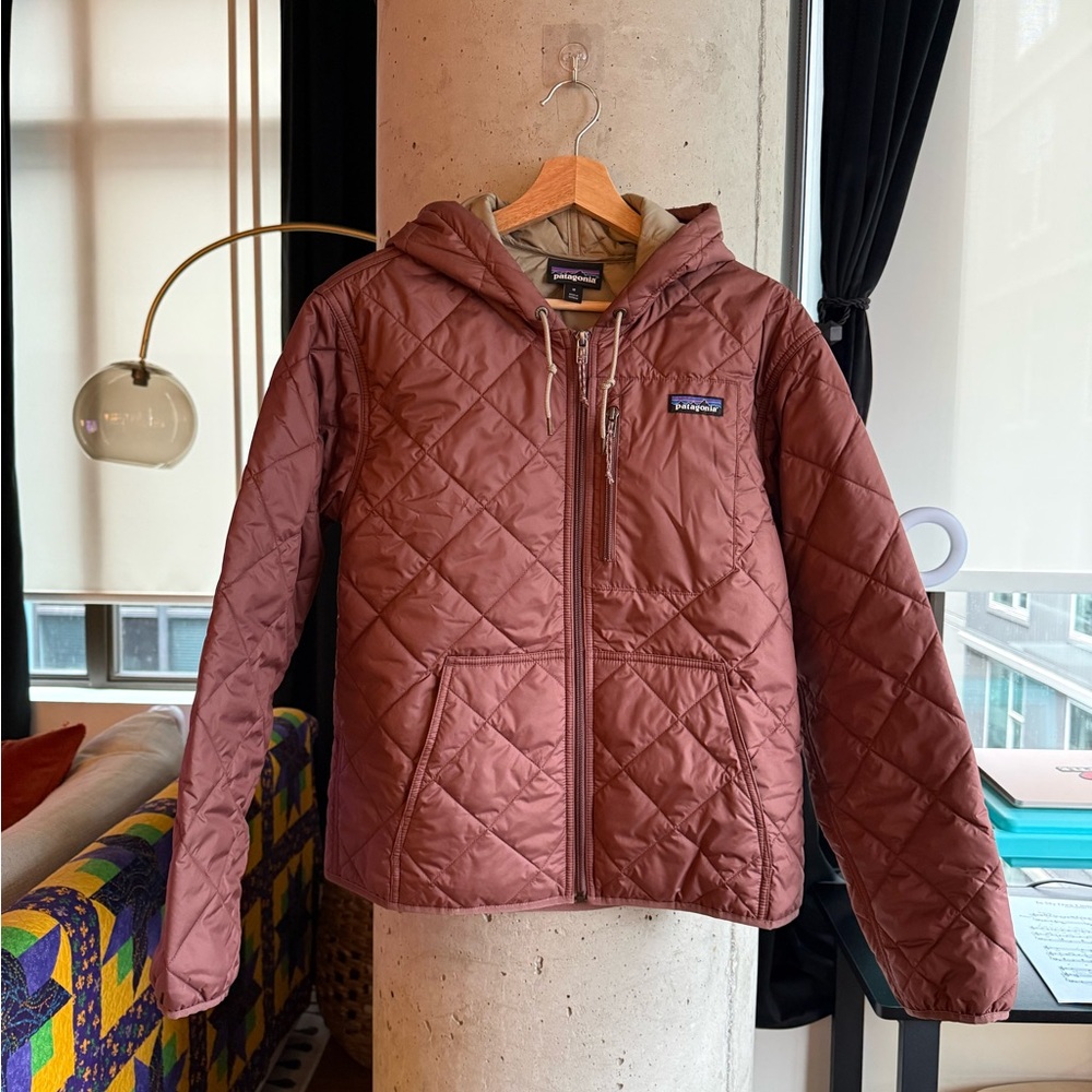 Patagonia Women Quilted Hooded Jacket